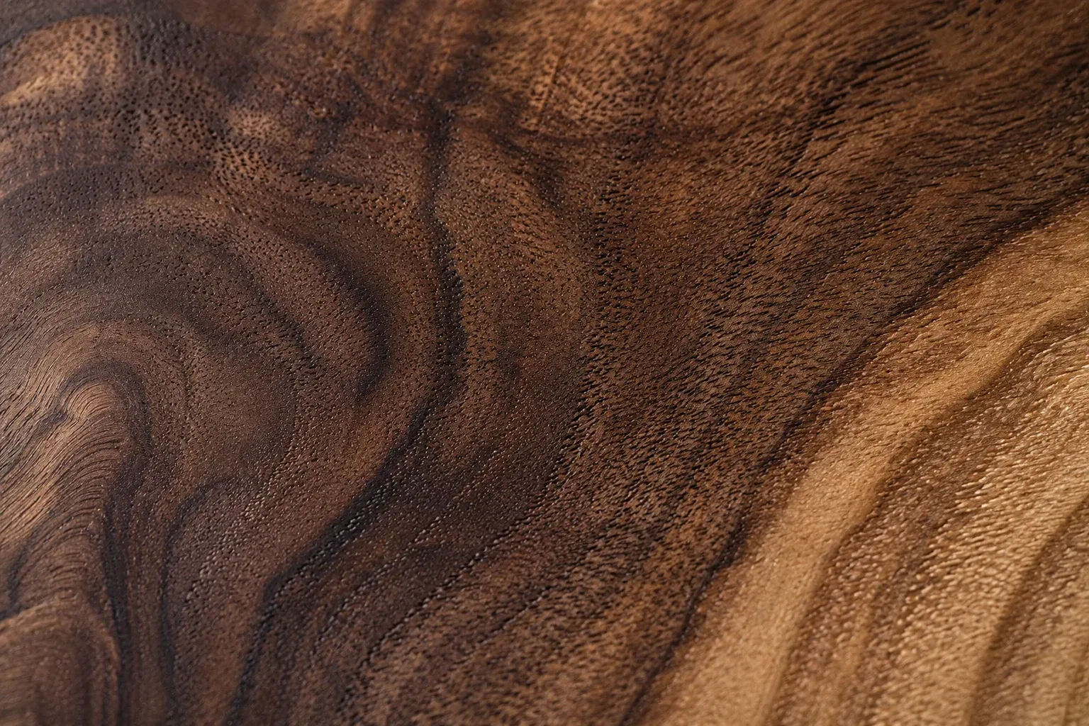 Grain du bois de noyer en macro
